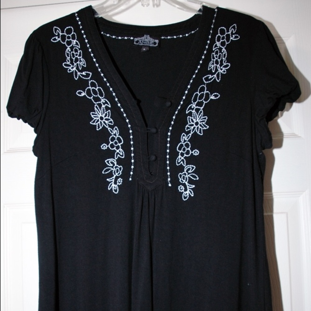 Angie Black Tunic with White Floral Embroidery